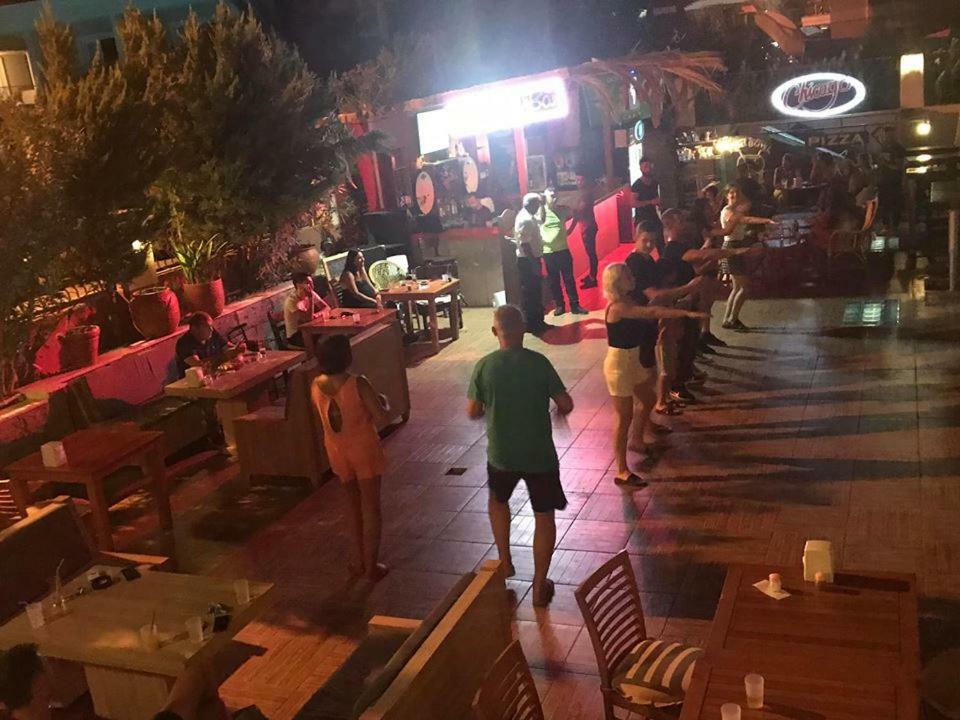 Club Chicago Hotel Marmaris Exterior photo